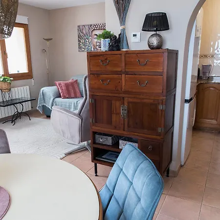 Holiday home Heerlijk Vakantiehuis Op Een Goede Locatie In *